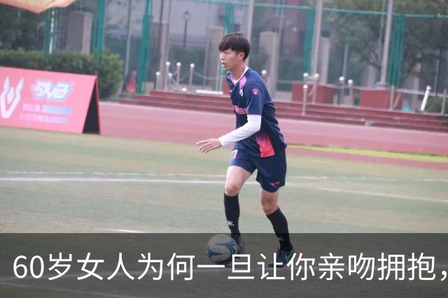60岁女人为何一旦让你亲吻拥抱，就再也难以割舍？真相让人心疼